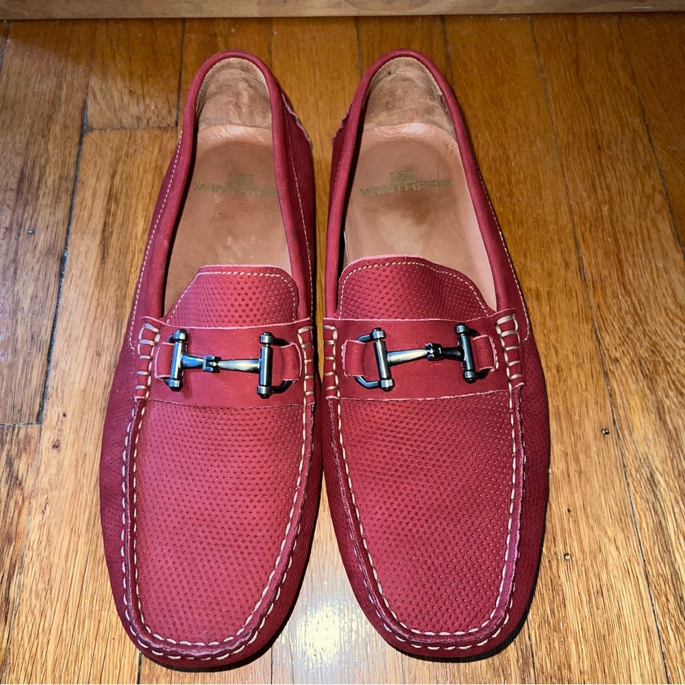 Winthrop Men’s Red Leather Driving Mocs. Excellent condition